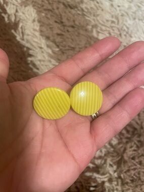 Vintage Yellow Striped Round Clip Earrings